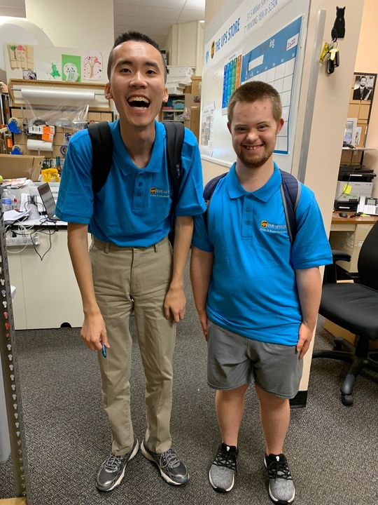 102845379770757 5534439739944600