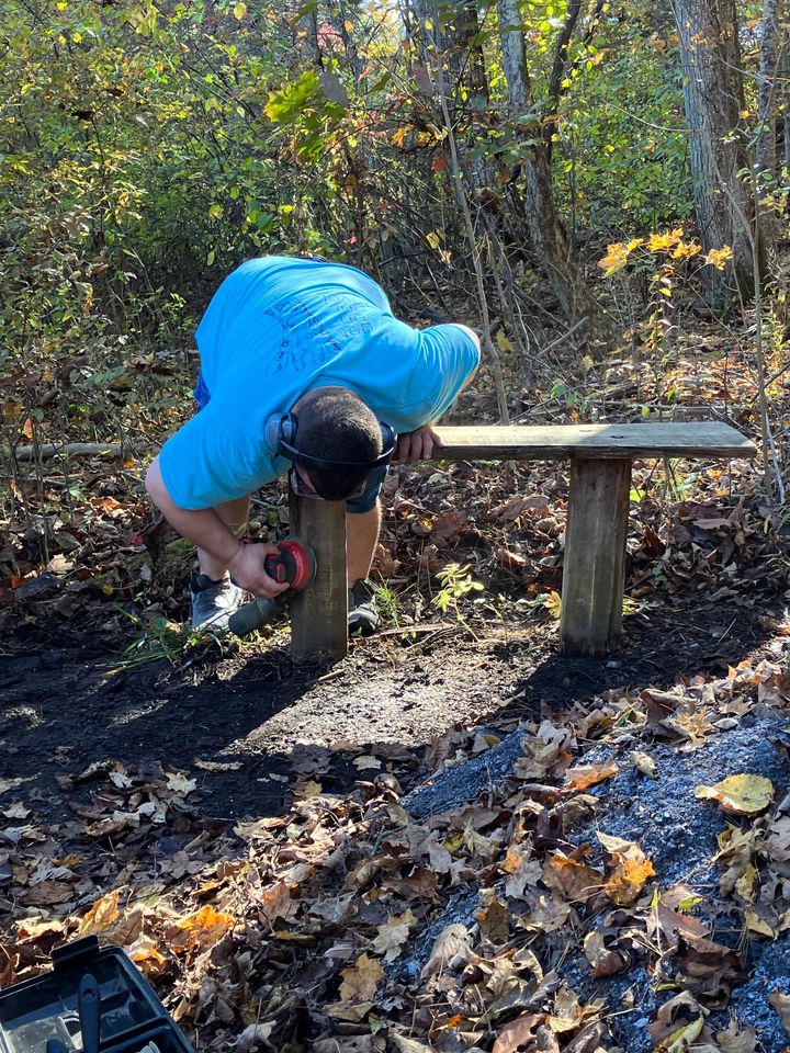 102845379770757 715014657329368